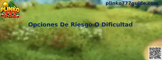 Tablero de Plinko 777 con distintas opciones de riesgo, filas y zonas de multiplicadores